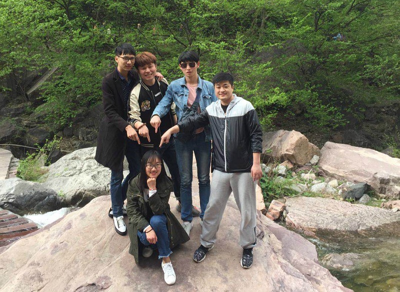 5ad2b8df1c894_meitu_1.jpg 5ad2b8df1c894_meitu_1.jpg