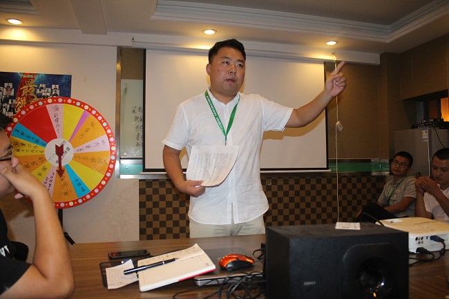 严陈.JPG 严陈.JPG