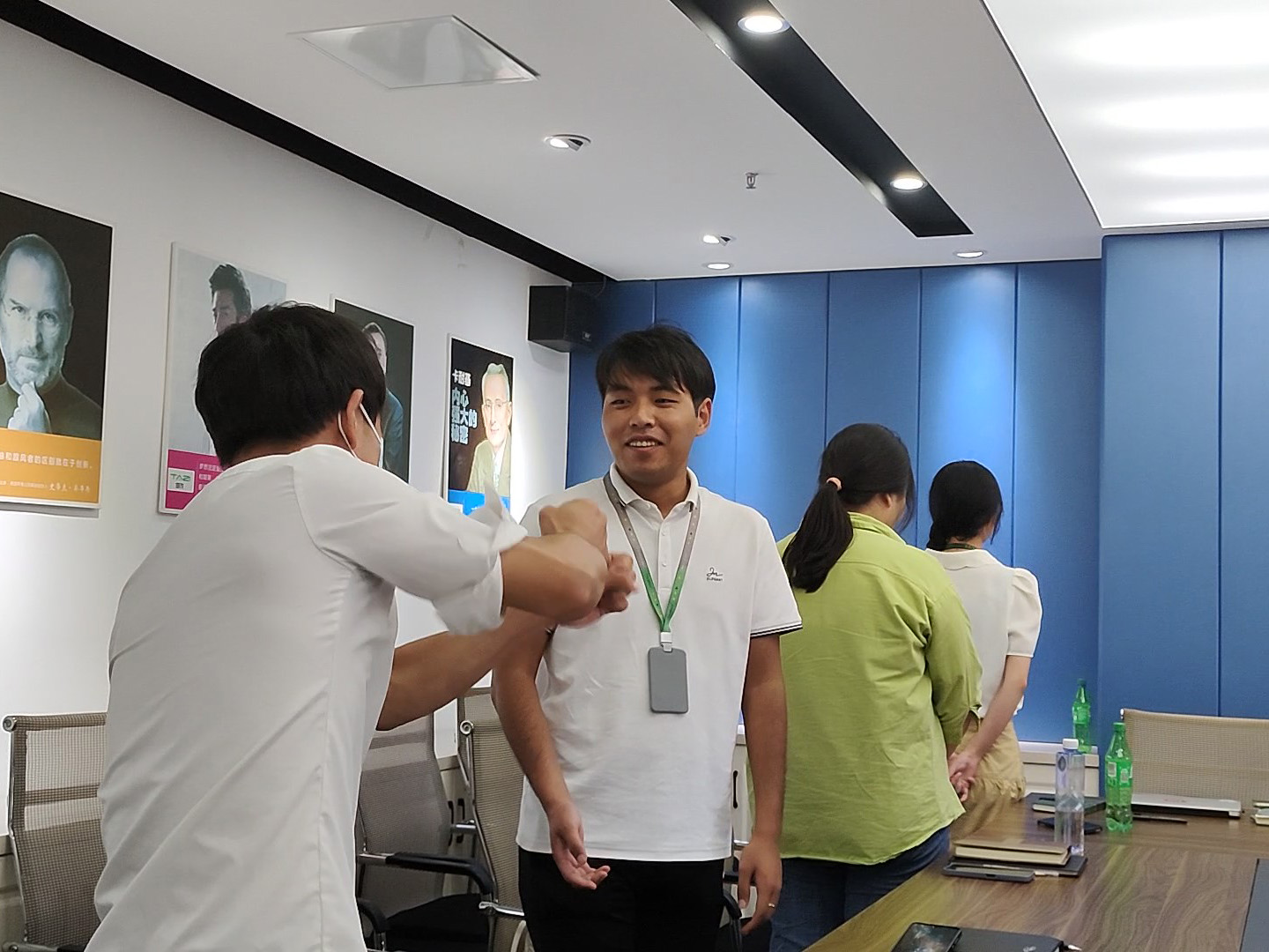 比划jpg.jpg 比划jpg.jpg