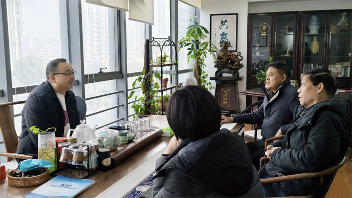 交流.jpg 交流.jpg